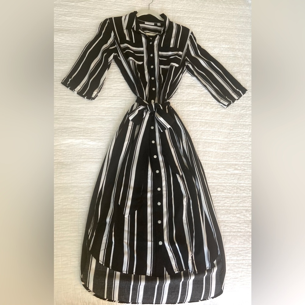 NY & Company Women’s Medium Black & White Striped Midi Shirt Dress